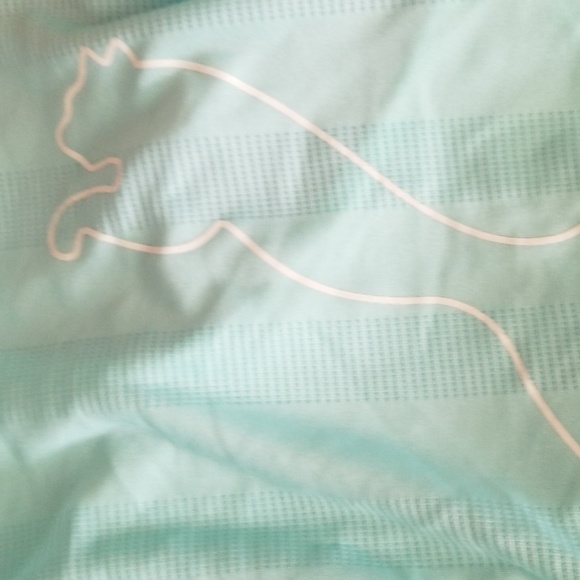 Puma Work Out Top - Picture 4 of 4